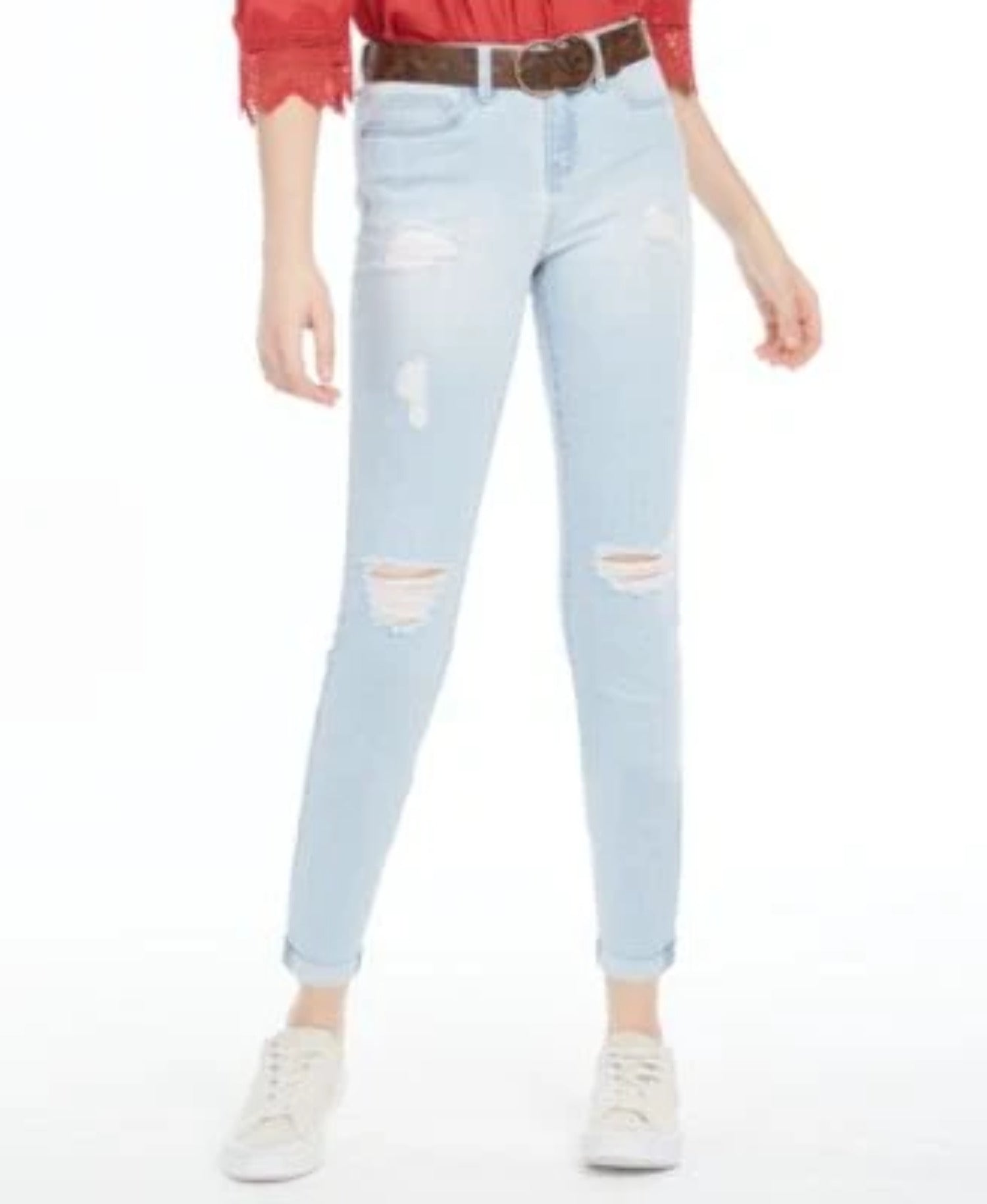 Dollhouse Juniors' Belted Distressed Cuffed Jeans 11